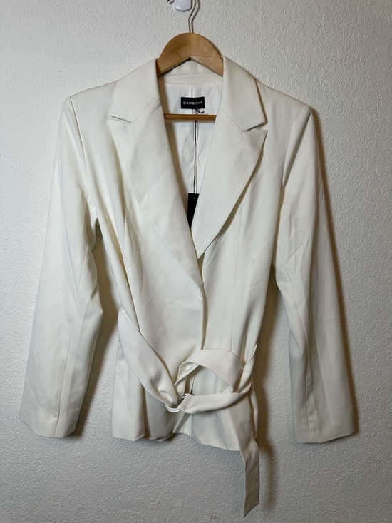 Carbon38 Jackets & Blazers - Carbon 38 Ivory Belted Blazer